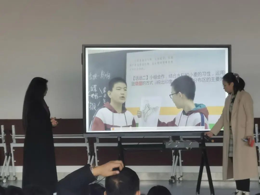 【“双减”进行时】聚焦新中考 教研绽芳华——2024年实验中学初三全体教师春季中考培训纪实 第12张 【“双减”进行时】聚焦新中考 教研绽芳华——2024年实验中学初三全体教师春季中考培训纪实 第12张