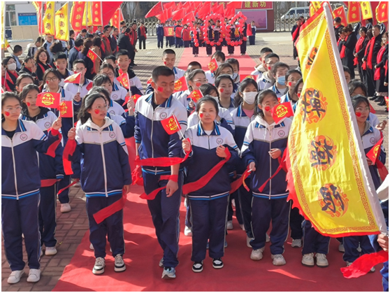 龙跃盛世 圆梦中考——丰镇市实验中学2024年中考百日誓师大会 第3张