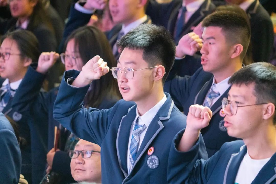 十八志,战高考 | 云南师范大学实验中学高2024届十八岁成人礼暨高考誓师大会 第46张 十八志,战高考 | 云南师范大学实验中学高2024届十八岁成人礼暨高考誓师大会 第46张