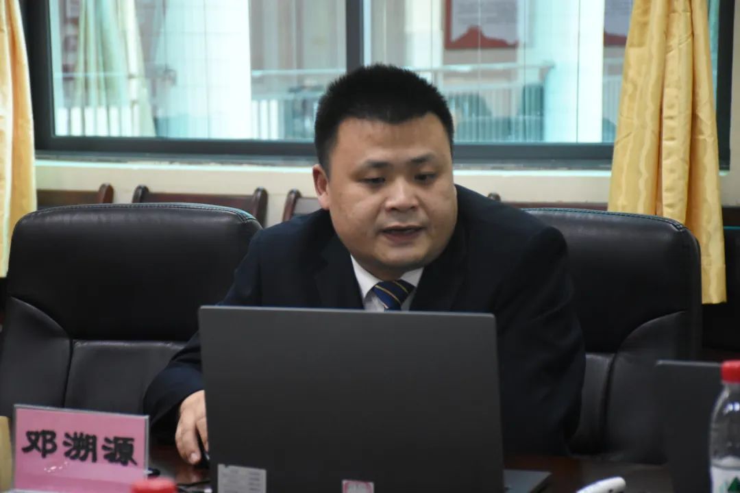 【聚焦高考·共研良策】教育部课程教材研究所专家入校指导暨碧桂园学校高考备考策略研讨会 第14张 【聚焦高考·共研良策】教育部课程教材研究所专家入校指导暨碧桂园学校高考备考策略研讨会 第14张