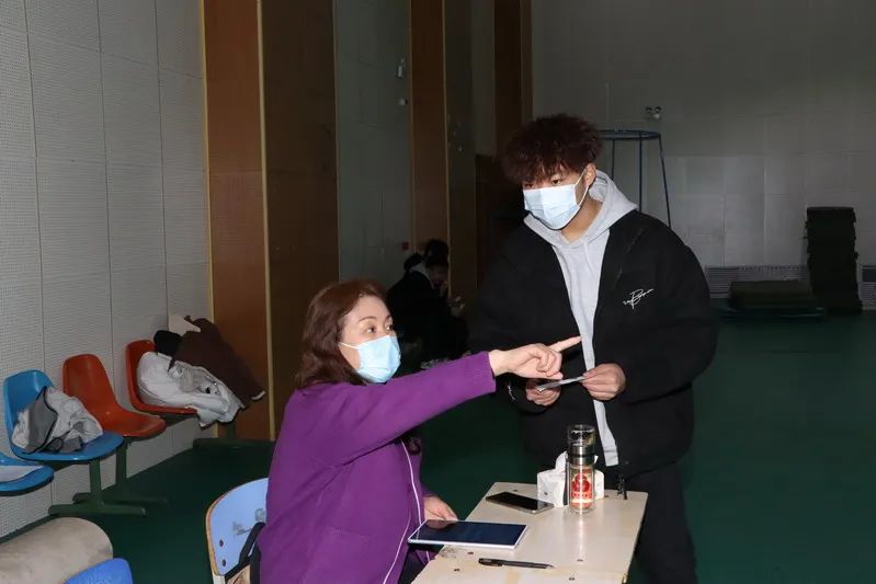 健康体检 迎战高考——河口区第一中学2024年高考查体工作顺利进行中 第46张 健康体检 迎战高考——河口区第一中学2024年高考查体工作顺利进行中 第46张