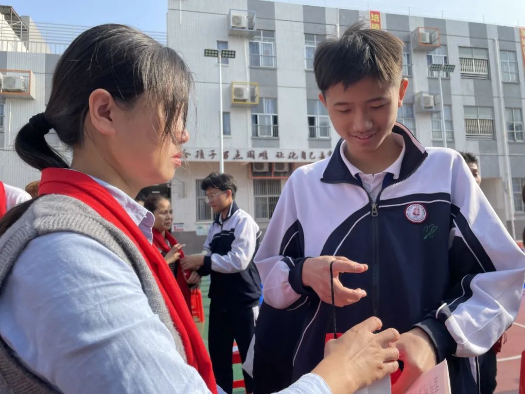 培英文武实验学校隆重举行2024届中考百日冲刺誓师大会 第32张