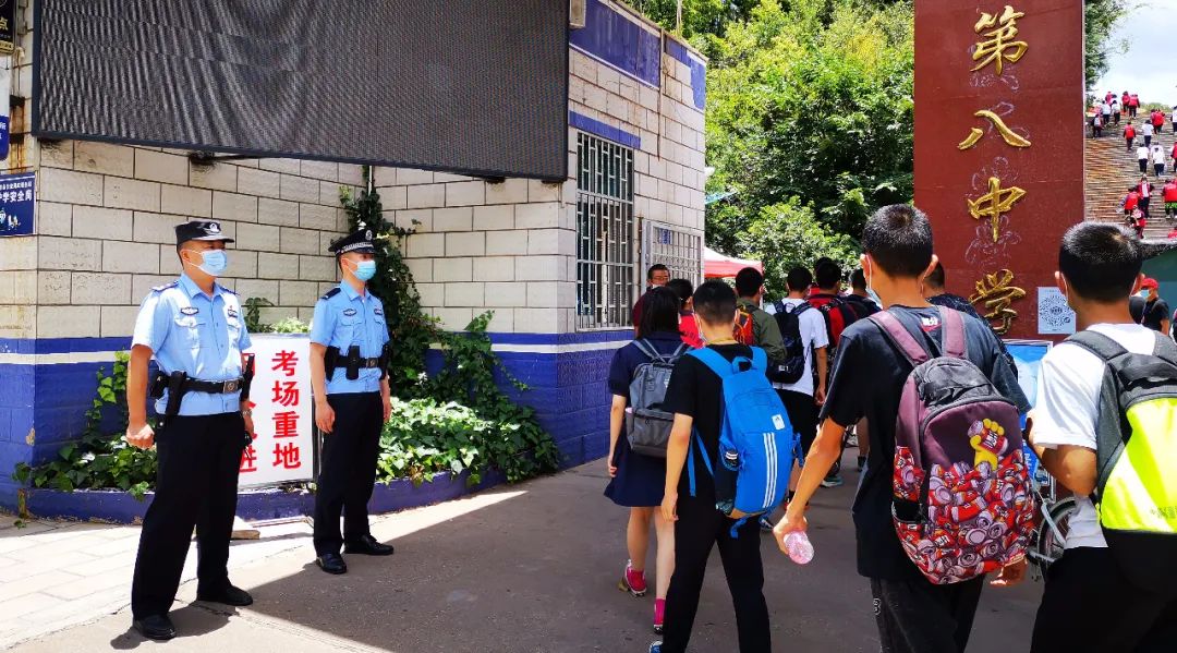 治庸·便民丨护航中考 玉溪的警察蜀黍又上线啦! 第3张