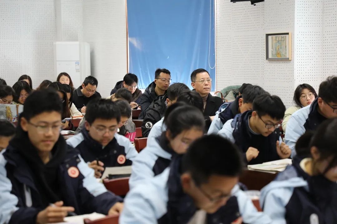 如东县中考语文一轮复习研讨活动在实验中学举行 第9张