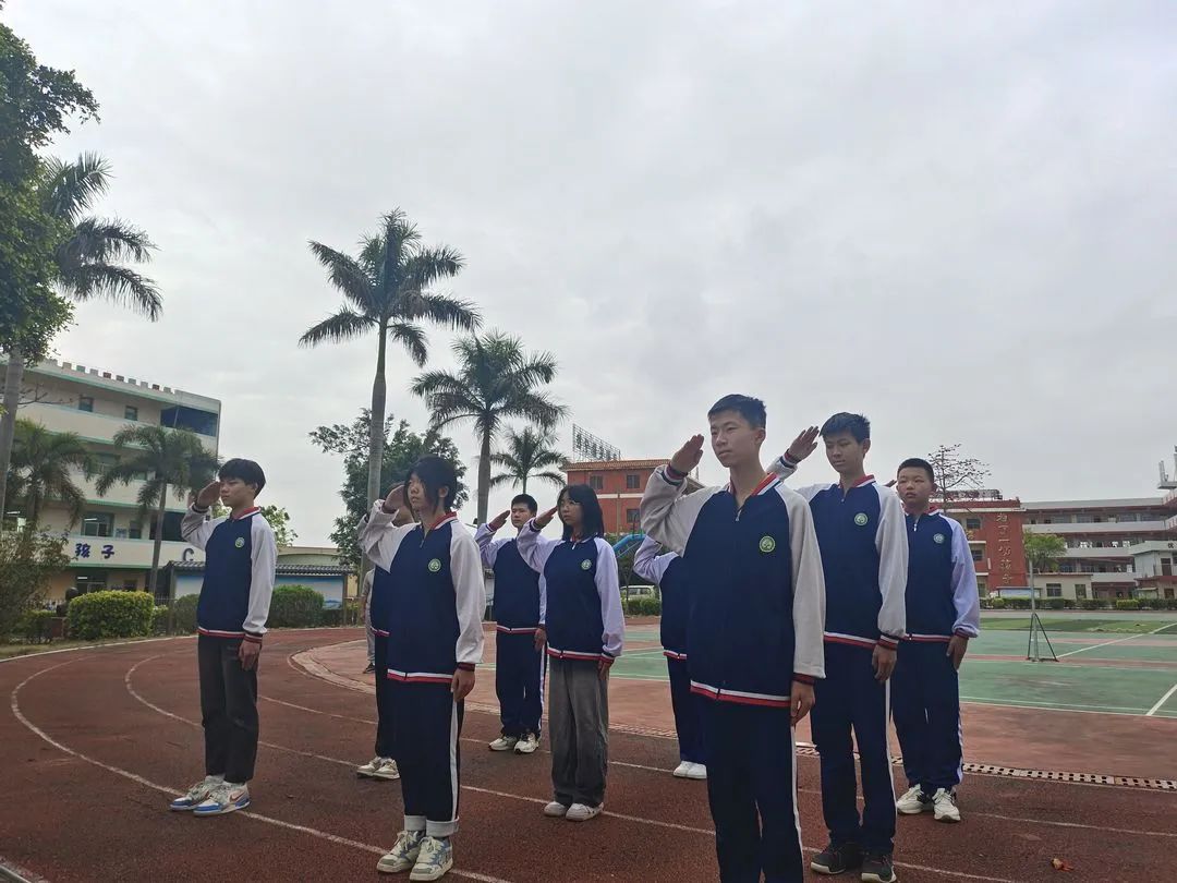 决战百日 圆梦中考 —弘德实验学校2024届中考百日誓师大会 第18张 决战百日 圆梦中考 —弘德实验学校2024届中考百日誓师大会 第18张