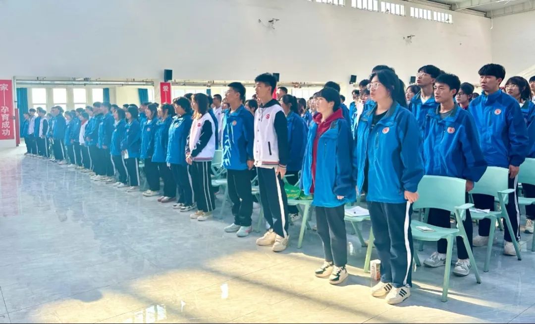 冲刺高考 为梦想而战|兰州新区贺阳学校开展高三年级省一诊表彰暨成绩分析大会 第7张 冲刺高考 为梦想而战|兰州新区贺阳学校开展高三年级省一诊表彰暨成绩分析大会 第7张