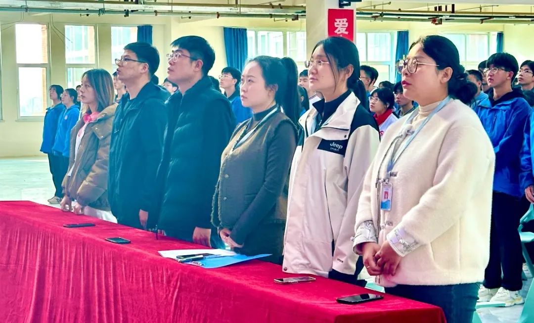 冲刺高考 为梦想而战|兰州新区贺阳学校开展高三年级省一诊表彰暨成绩分析大会 第6张 冲刺高考 为梦想而战|兰州新区贺阳学校开展高三年级省一诊表彰暨成绩分析大会 第6张