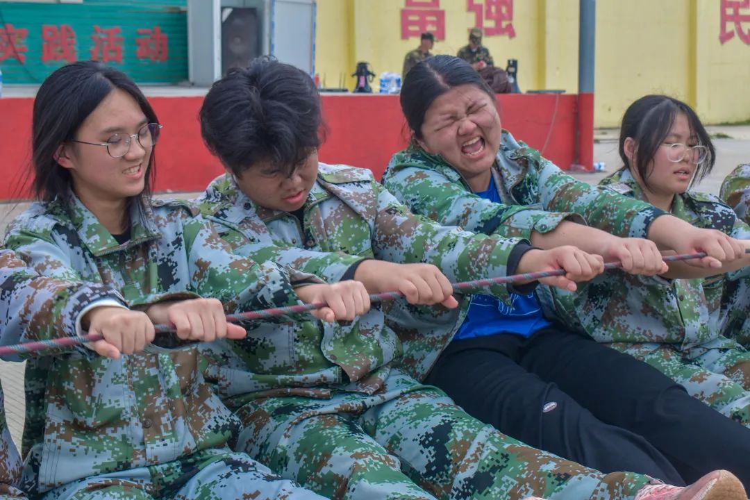 青春奋发 誓赢中考——泉港第六中学2024年春季综合实践活动纪实 第18张 青春奋发 誓赢中考——泉港第六中学2024年春季综合实践活动纪实 第18张