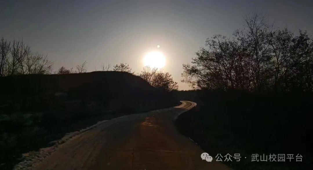 学子谈高考||第四十六期 千锤百炼始成金,修得金榜题名 第5张 学子谈高考||第四十六期 千锤百炼始成金,修得金榜题名 第5张