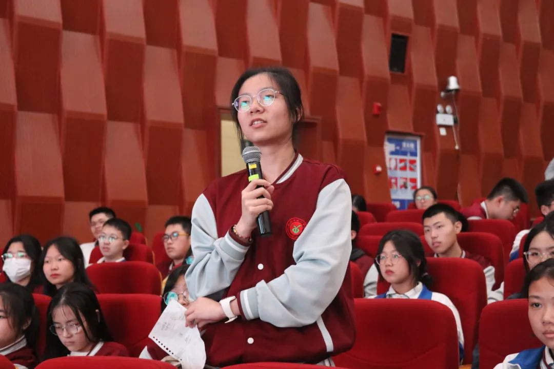 【博雅大讲堂·新高考】拨云开雾,理性看每一个可能的选择键||南昌市第一中学开展高考模拟志愿填报指导讲座 第26张 【博雅大讲堂·新高考】拨云开雾,理性看每一个可能的选择键||南昌市第一中学开展高考模拟志愿填报指导讲座 第26张