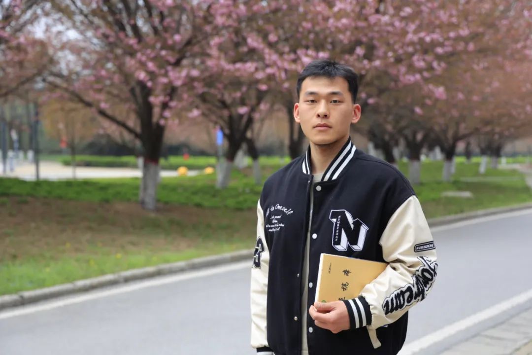 身边|一名退役士兵的成长故事:两次高考,艰难抉择,在人生逆境中保持信心和勇气! 第8张 身边|一名退役士兵的成长故事:两次高考,艰难抉择,在人生逆境中保持信心和勇气! 第8张