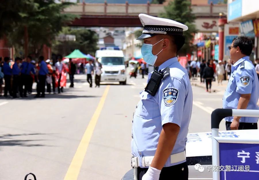 护航高考丨追梦路上,宁蒗交警与你同行 第6张