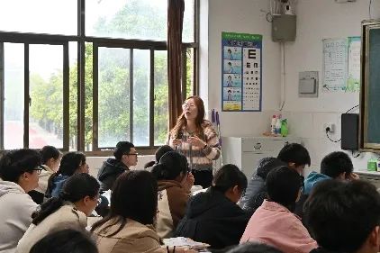 专家引领把方向 赋能中考促发展——区教师发展中心到实验中学进行教学工作专项调研 第12张 专家引领把方向 赋能中考促发展——区教师发展中心到实验中学进行教学工作专项调研 第12张