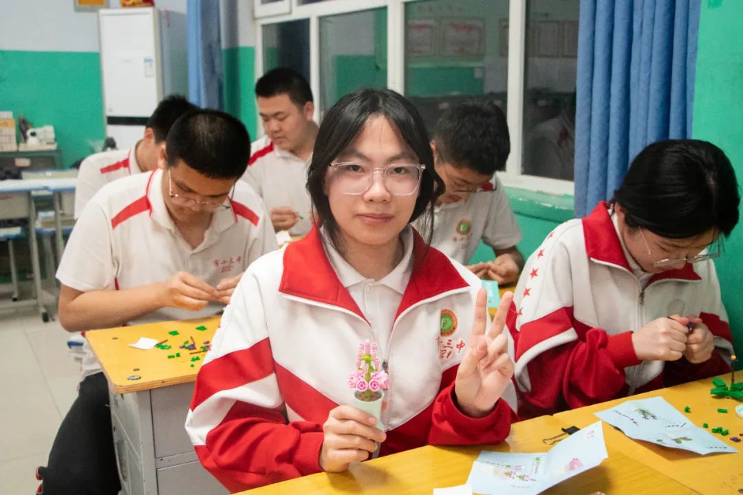 高考倒计时50天,看看顺平学子的励志“充电”锦囊! 第17张 高考倒计时50天,看看顺平学子的励志“充电”锦囊! 第17张