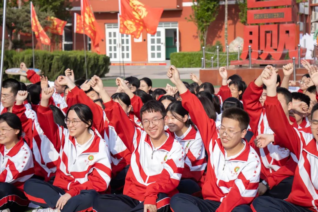 高考倒计时50天,看看顺平学子的励志“充电”锦囊! 第52张 高考倒计时50天,看看顺平学子的励志“充电”锦囊! 第52张