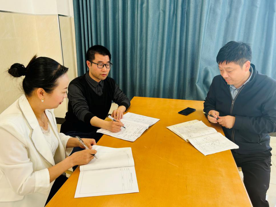 聚焦课型研讨 助力中考复习——奔中承办初中数学中考第一轮复习研讨活动 第8张 聚焦课型研讨 助力中考复习——奔中承办初中数学中考第一轮复习研讨活动 第8张