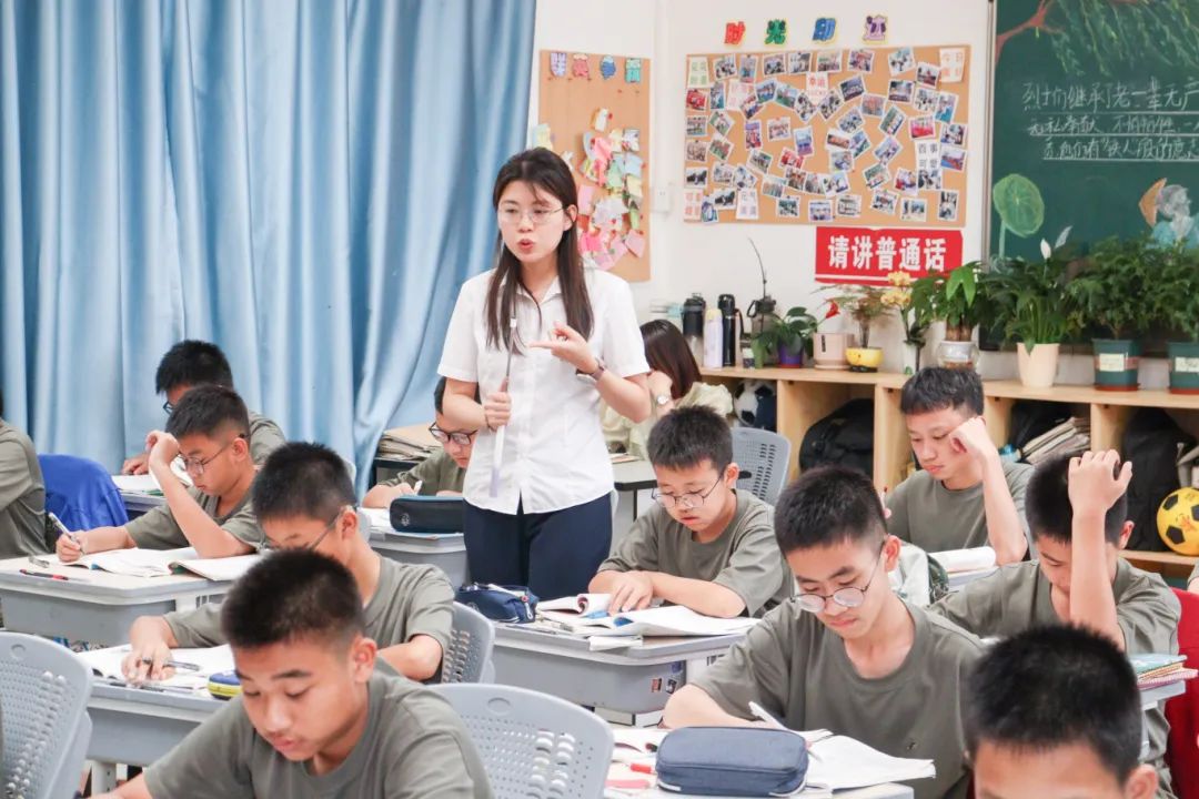 聚焦中考,助力成长|广大附中教育集团初三教师莅临我校指导初三中考备考 第10张 聚焦中考,助力成长|广大附中教育集团初三教师莅临我校指导初三中考备考 第10张
