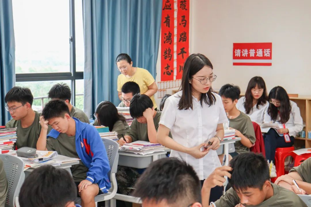 聚焦中考,助力成长|广大附中教育集团初三教师莅临我校指导初三中考备考 第20张 聚焦中考,助力成长|广大附中教育集团初三教师莅临我校指导初三中考备考 第20张