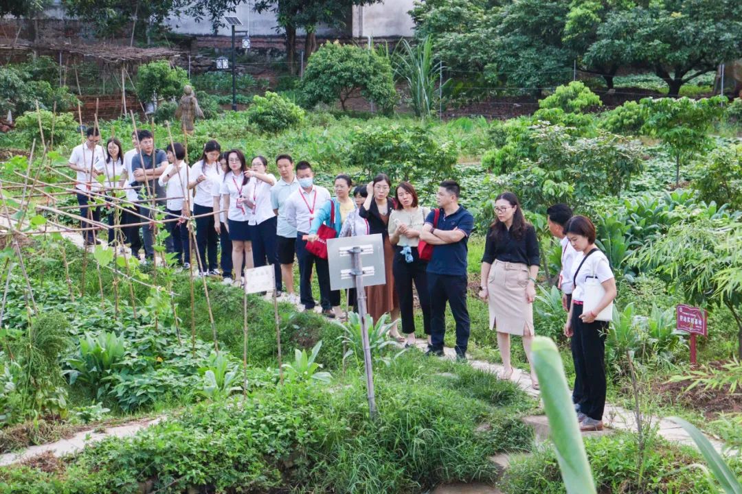 聚焦中考,助力成长|广大附中教育集团初三教师莅临我校指导初三中考备考 第7张 聚焦中考,助力成长|广大附中教育集团初三教师莅临我校指导初三中考备考 第7张