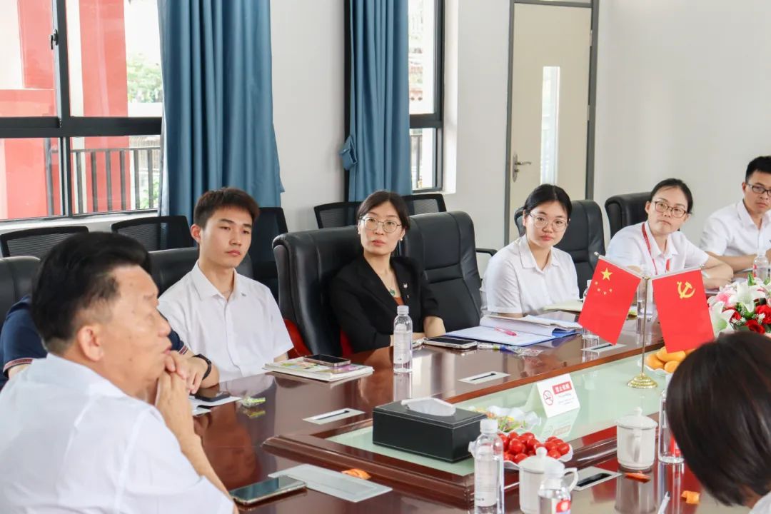 聚焦中考,助力成长|广大附中教育集团初三教师莅临我校指导初三中考备考 第2张 聚焦中考,助力成长|广大附中教育集团初三教师莅临我校指导初三中考备考 第2张