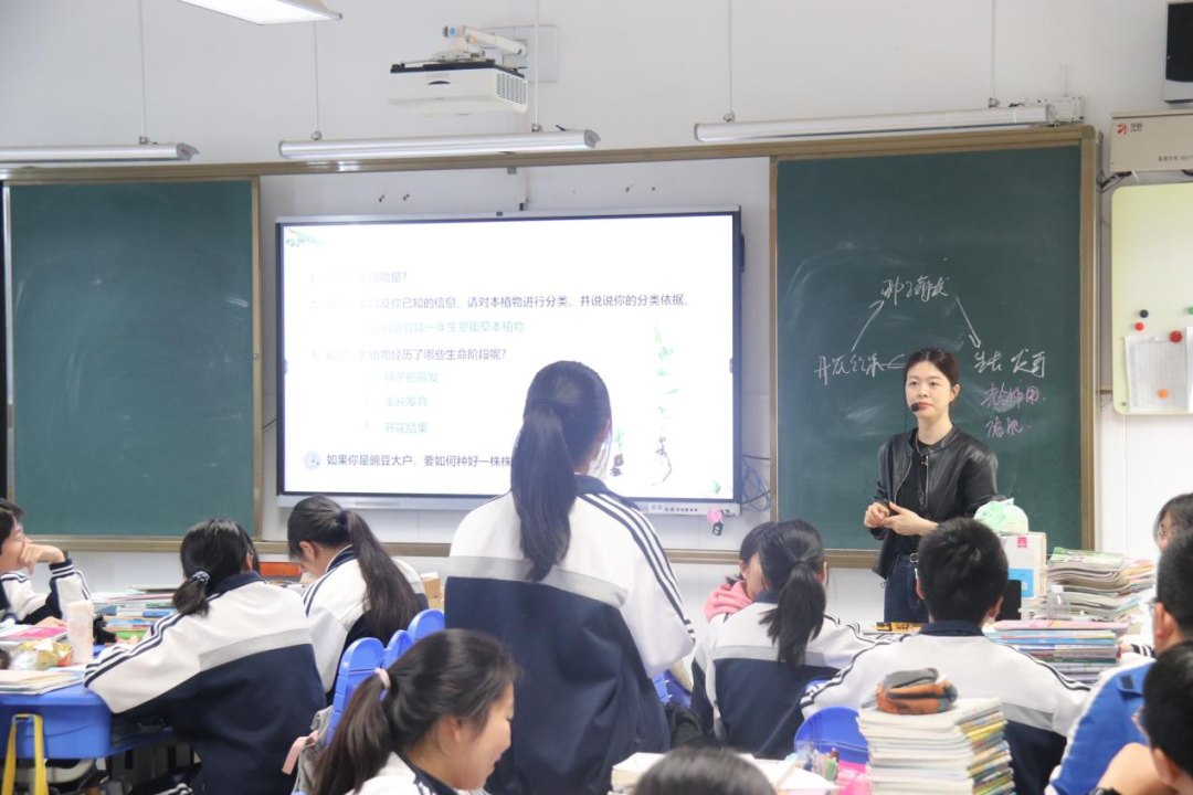 交流共讨备中考,名家点拨助成长——记浙江师范大学附属嘉善实验学校城乡教育共同体中考复习研讨活动 第16张 交流共讨备中考,名家点拨助成长——记浙江师范大学附属嘉善实验学校城乡教育共同体中考复习研讨活动 第16张