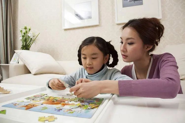 儿子中考成绩差被分流到技校,宝妈总结了3个血泪教训,家长们要引以为戒 第5张