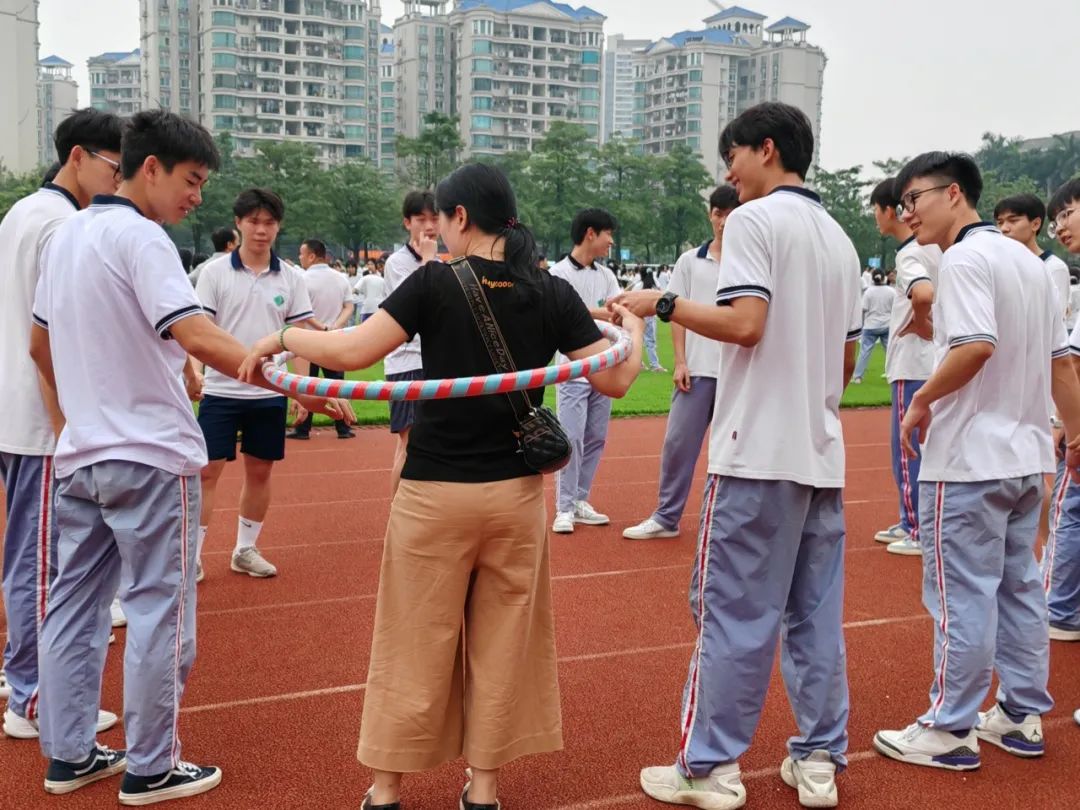 助力高考  与梦同行 —四会中学2024届高三学生减压赋能活动 第16张