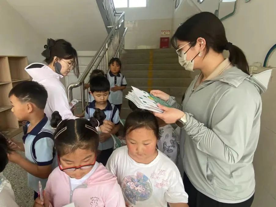 嗨!小学——长安路幼儿园大班参观小学活动 第15张 嗨!小学——长安路幼儿园大班参观小学活动 第15张