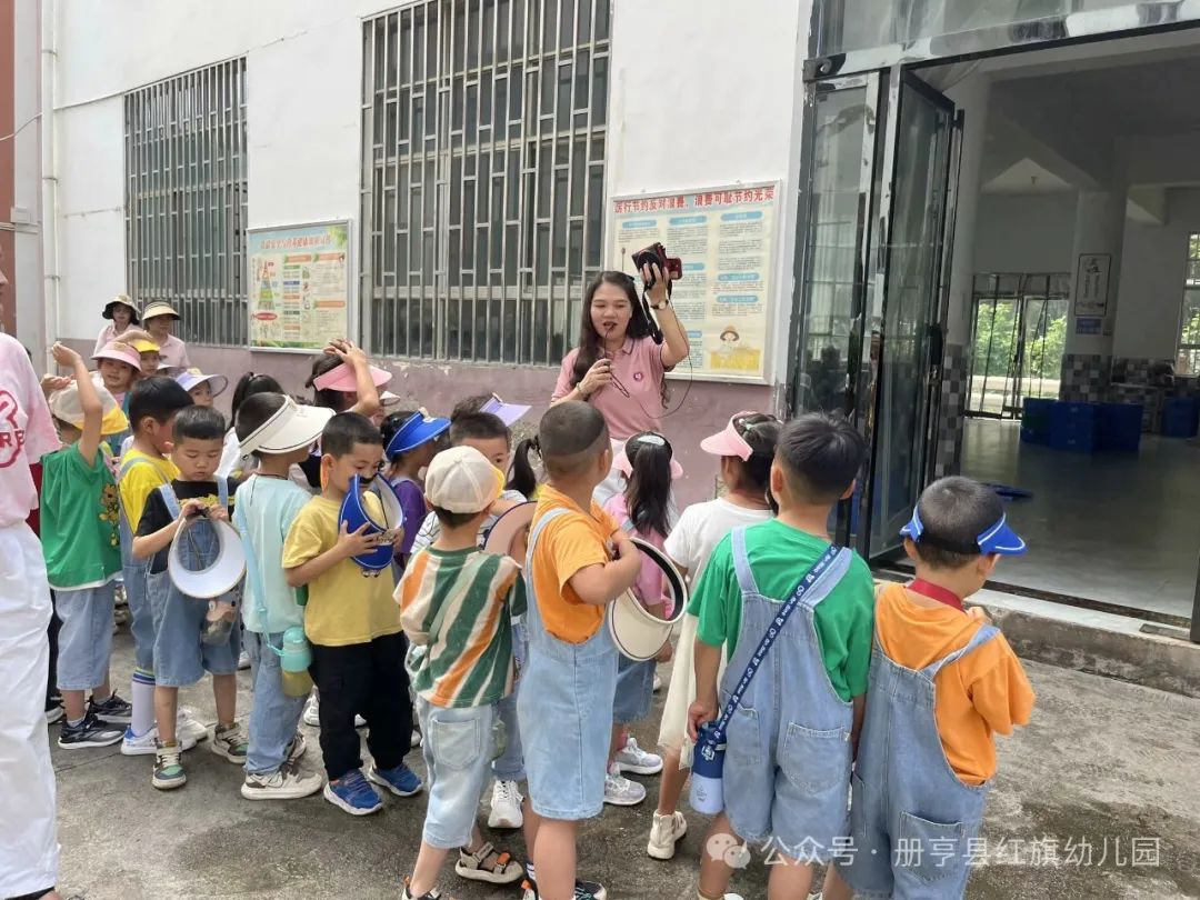 小学初体验,衔接幼成长——册亨县红旗幼儿园2024年大班组参观小学活动 第21张