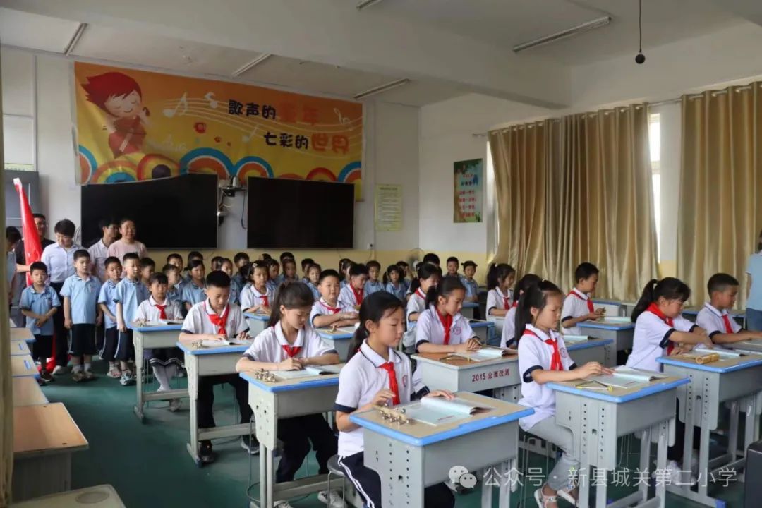 幼小衔接 双向奔赴——新县城关第二小学携手新县第二幼儿园开展“幼小衔接”活动 第16张 幼小衔接 双向奔赴——新县城关第二小学携手新县第二幼儿园开展“幼小衔接”活动 第16张