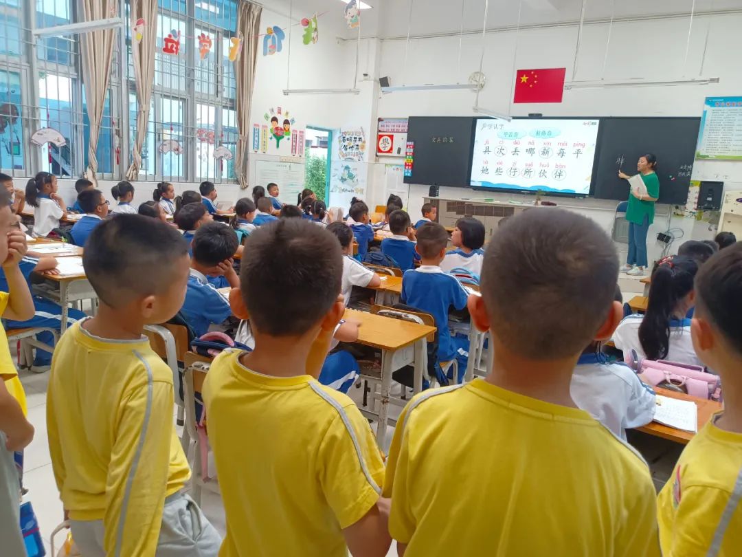 幼小相约 礼遇成长——文乐幼儿园参观小学活动 第24张 幼小相约 礼遇成长——文乐幼儿园参观小学活动 第24张