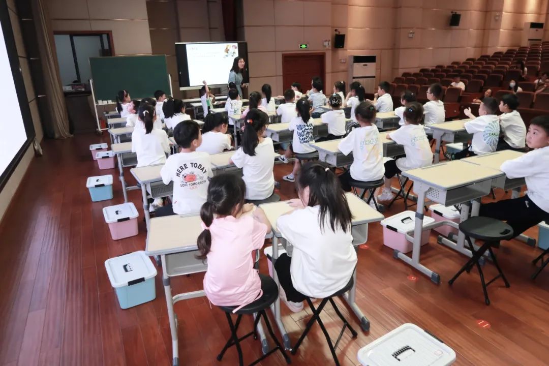 【教学科研·教研掠影】记萧山区小学道德与法治青年教师成长营研训活动 第14张 【教学科研·教研掠影】记萧山区小学道德与法治青年教师成长营研训活动 第14张