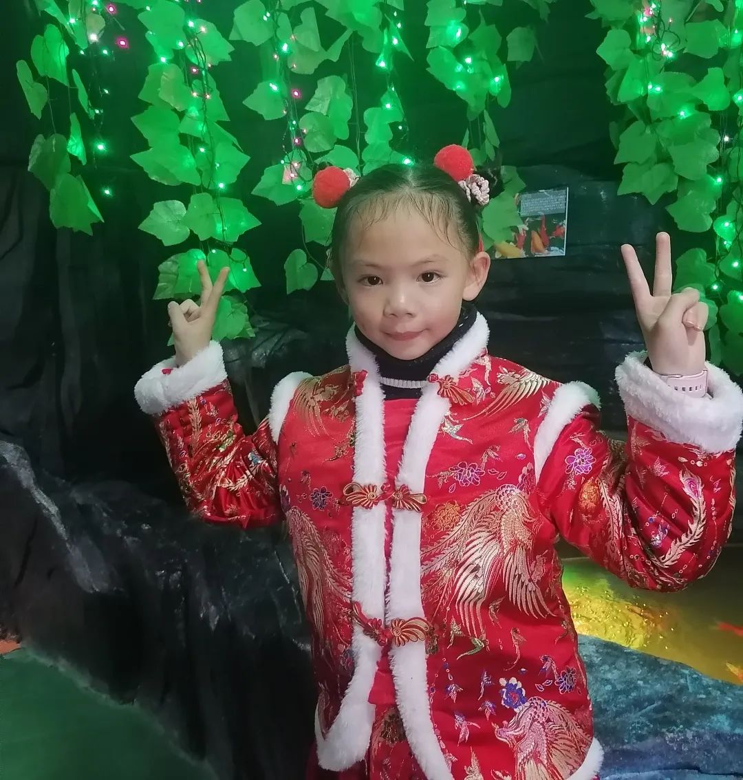 讲述身边的榜样--镇宁自治县第四小学学生风采展(二) 第3张 讲述身边的榜样--镇宁自治县第四小学学生风采展(二) 第3张