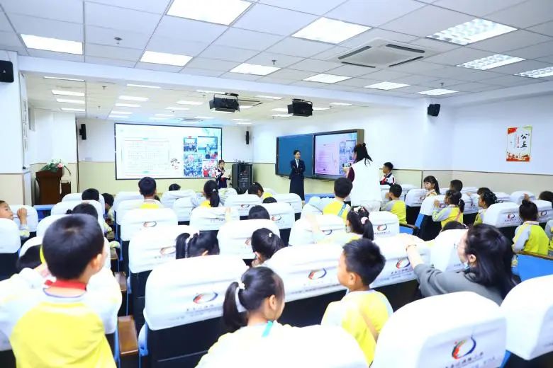 【和乐辽源•幼小衔接】初探小学 礼遇成长——青岛辽源路小学幼小衔接校园开放日活动侧记 第13张 【和乐辽源•幼小衔接】初探小学 礼遇成长——青岛辽源路小学幼小衔接校园开放日活动侧记 第13张