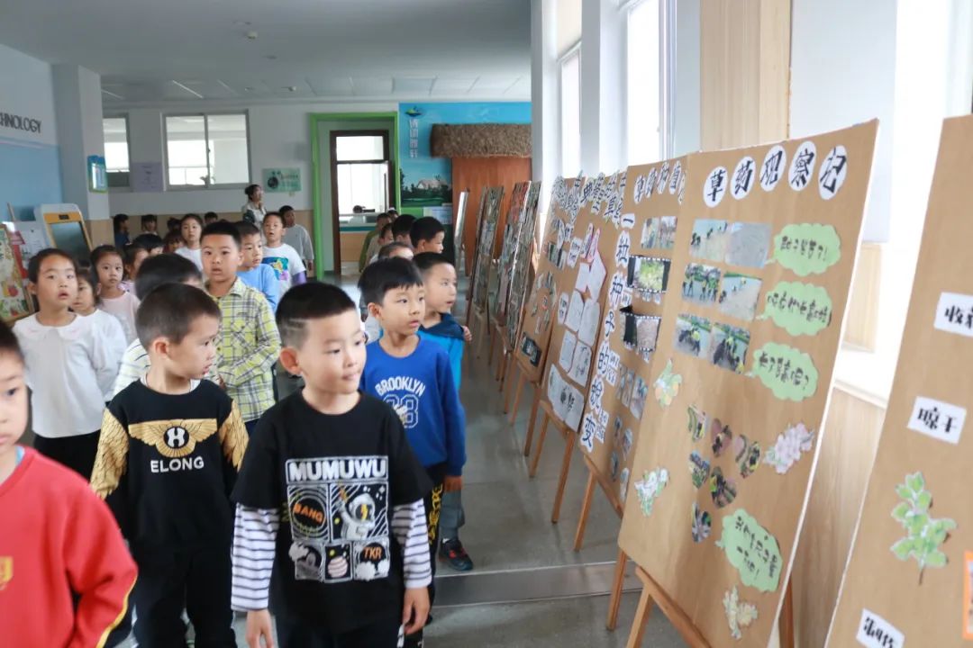 【全环境立德树人•观海动态】你好,小学——我园大班参观实验小学活动 第24张 【全环境立德树人•观海动态】你好,小学——我园大班参观实验小学活动 第24张