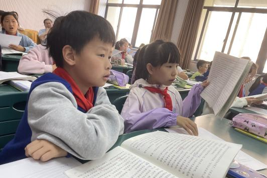 任务驱动学习,思维替代接收——松溪小学2023学年第2学期课堂节高段语文专场教研活动 第7张 任务驱动学习,思维替代接收——松溪小学2023学年第2学期课堂节高段语文专场教研活动 第7张