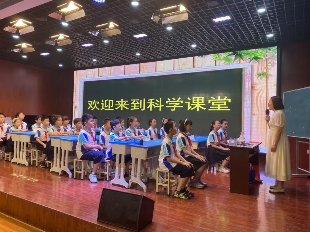外学内享,教学相长——学生路小学承办2024年焦作市小学科学优质课观摩研讨会 第9张 外学内享,教学相长——学生路小学承办2024年焦作市小学科学优质课观摩研讨会 第9张