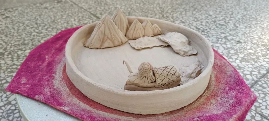 建设街小学:诗与陶瓷的交融 浪漫与现实的展现 第2张