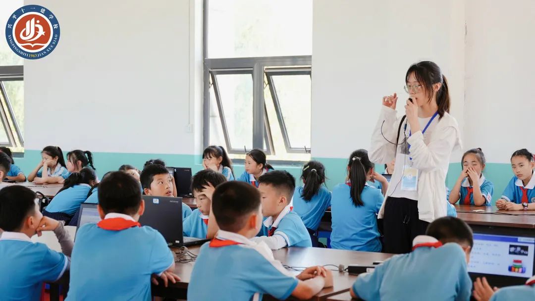 兴平十一建小学 ||【走进创客空间 探索科技奥秘】人工智能主题研学活动圆满完成! 第27张 兴平十一建小学 ||【走进创客空间 探索科技奥秘】人工智能主题研学活动圆满完成! 第27张