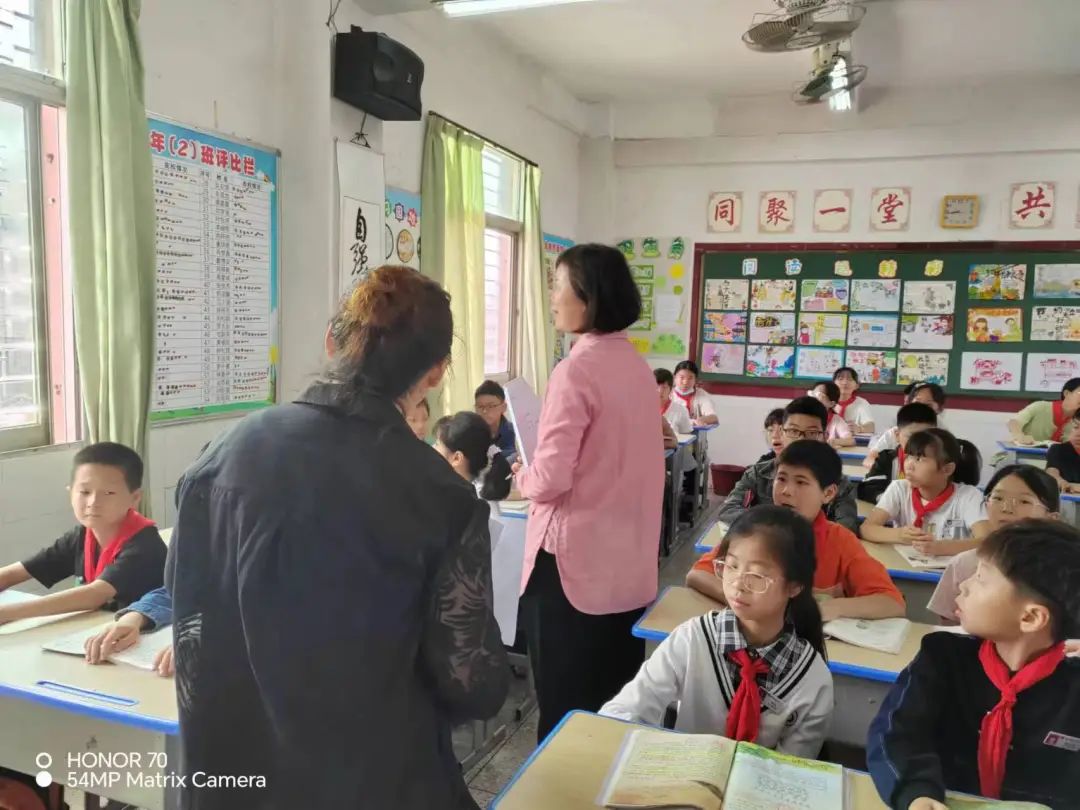 方寸皆风景,育人润无声——雁山中心小学班级文化建设大展评 第17张 方寸皆风景,育人润无声——雁山中心小学班级文化建设大展评 第17张