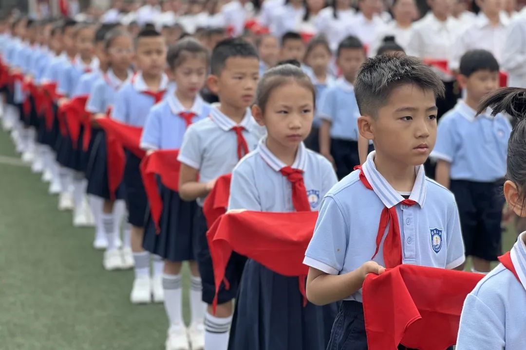 离石区廷亮小学少先队2024年入队系列活动纪实 第53张 离石区廷亮小学少先队2024年入队系列活动纪实 第53张