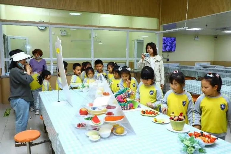 【和乐辽源•幼小衔接】初探小学 礼遇成长——青岛辽源路小学幼小衔接校园开放日活动侧记 第27张 【和乐辽源•幼小衔接】初探小学 礼遇成长——青岛辽源路小学幼小衔接校园开放日活动侧记 第27张