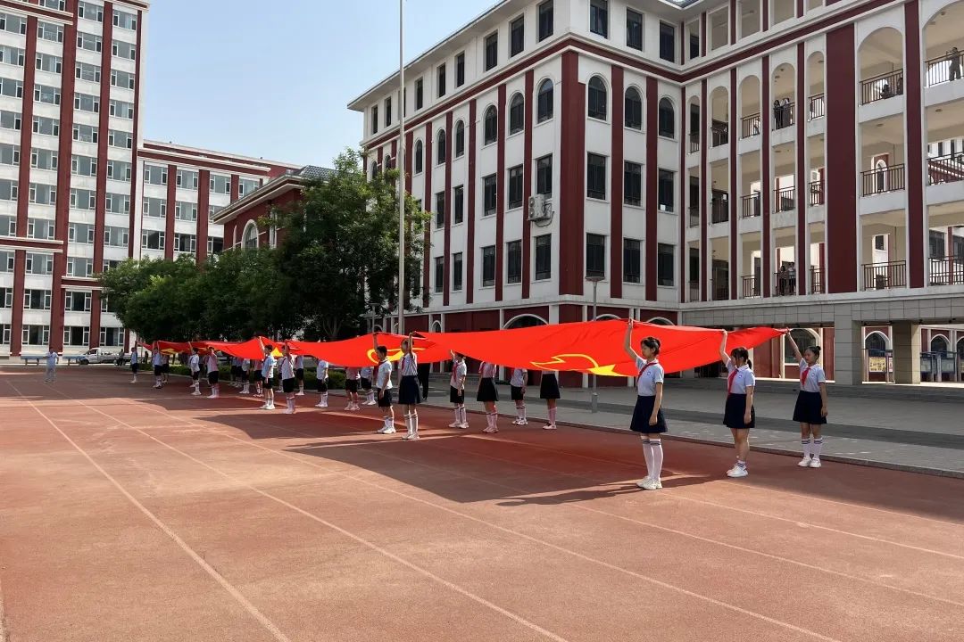 离石区廷亮小学少先队2024年入队系列活动纪实 第84张 离石区廷亮小学少先队2024年入队系列活动纪实 第84张