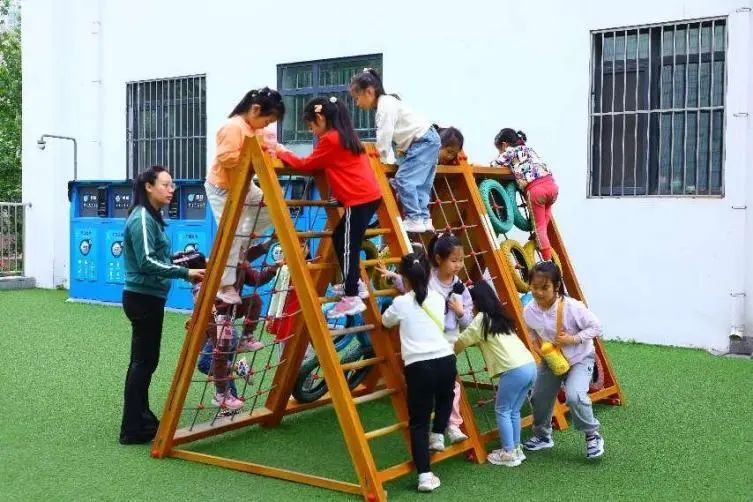 【和乐辽源•幼小衔接】初探小学 礼遇成长——青岛辽源路小学幼小衔接校园开放日活动侧记 第31张 【和乐辽源•幼小衔接】初探小学 礼遇成长——青岛辽源路小学幼小衔接校园开放日活动侧记 第31张