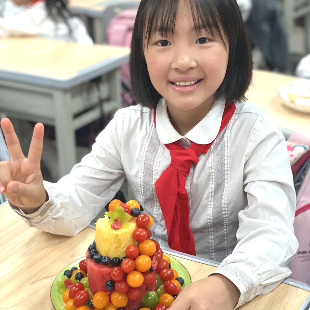 “勤动·创美” 为自己喝彩——新村国兴小学“阳光”劳动周系列活动 第17张 “勤动·创美” 为自己喝彩——新村国兴小学“阳光”劳动周系列活动 第17张