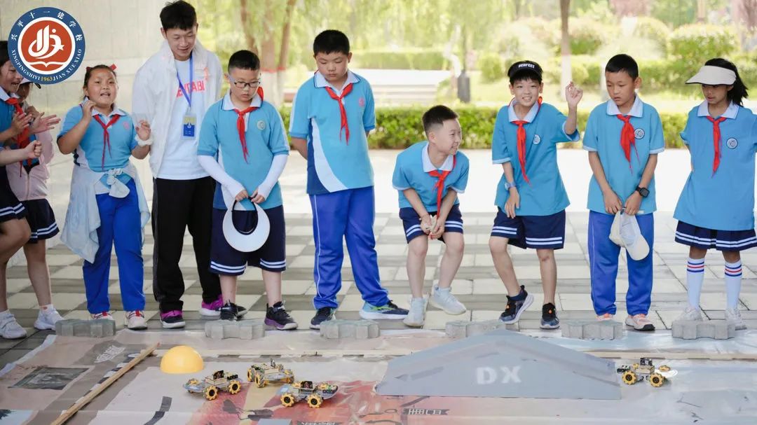 兴平十一建小学 ||【走进创客空间 探索科技奥秘】人工智能主题研学活动圆满完成! 第10张 兴平十一建小学 ||【走进创客空间 探索科技奥秘】人工智能主题研学活动圆满完成! 第10张