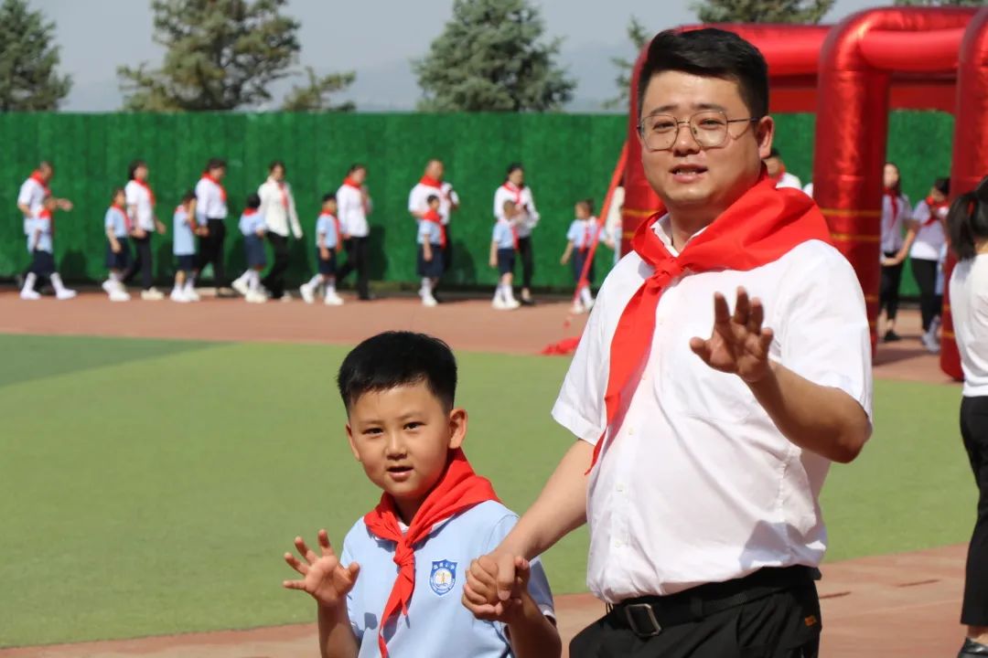 离石区廷亮小学少先队2024年入队系列活动纪实 第113张 离石区廷亮小学少先队2024年入队系列活动纪实 第113张
