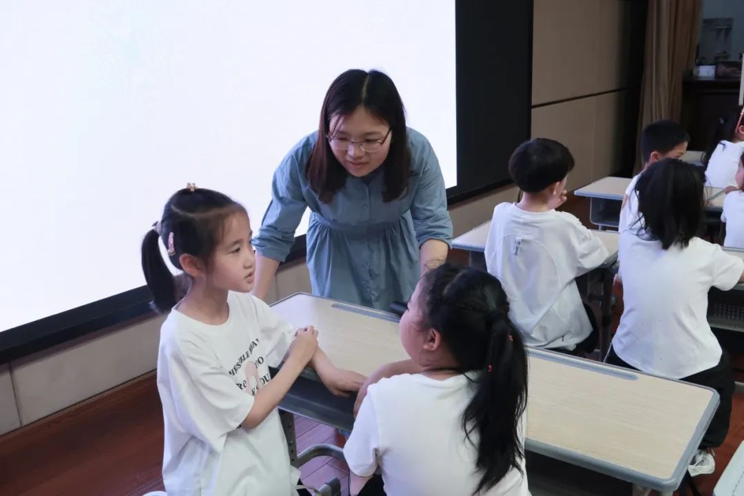 【教学科研·教研掠影】记萧山区小学道德与法治青年教师成长营研训活动 第13张 【教学科研·教研掠影】记萧山区小学道德与法治青年教师成长营研训活动 第13张
