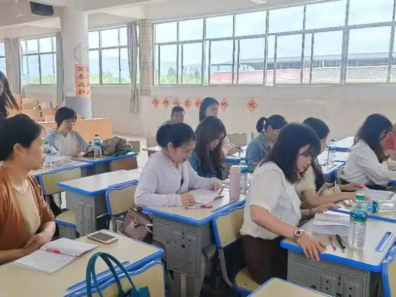 仙下中心小学抓实新教师培养工作 第15张 仙下中心小学抓实新教师培养工作 第15张