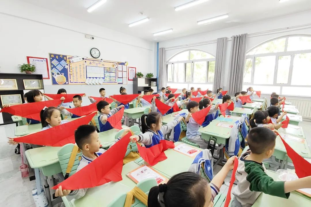 离石区廷亮小学少先队2024年入队系列活动纪实 第10张 离石区廷亮小学少先队2024年入队系列活动纪实 第10张